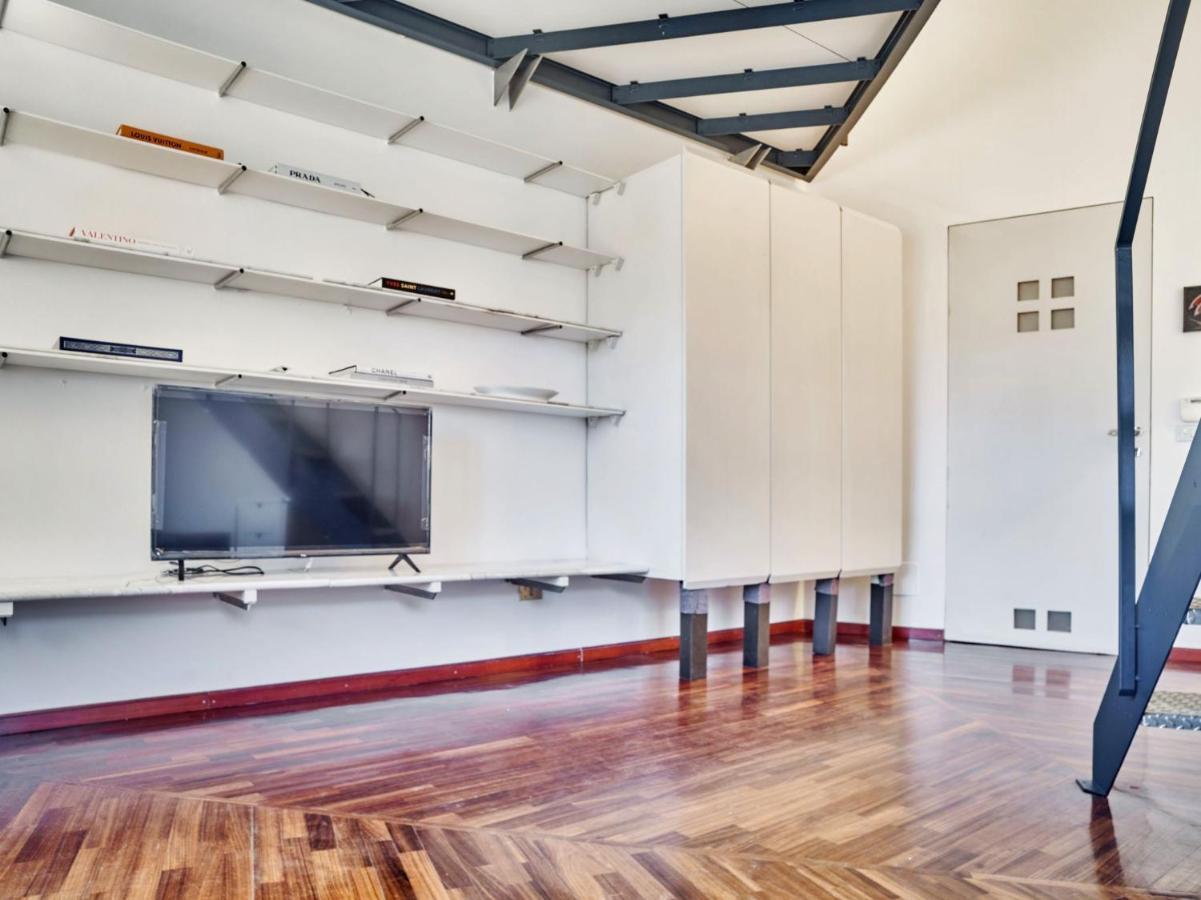 Splendid Apartment In The Historic Center Milano Eksteriør billede