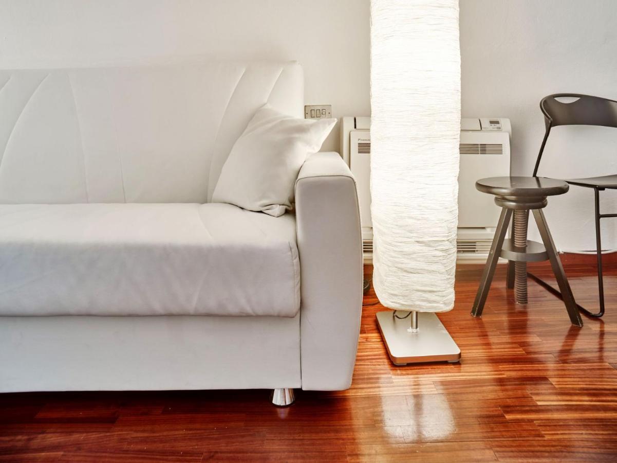 Splendid Apartment In The Historic Center Milano Eksteriør billede
